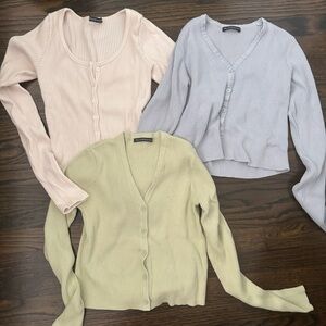 Brandy Melville bundle — Shannon and zelly long sleeve tops